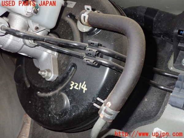 2UPJ-32144055]ハリアー(ZSU60W)ブレーキマスターバック 中古_m0001.jpg