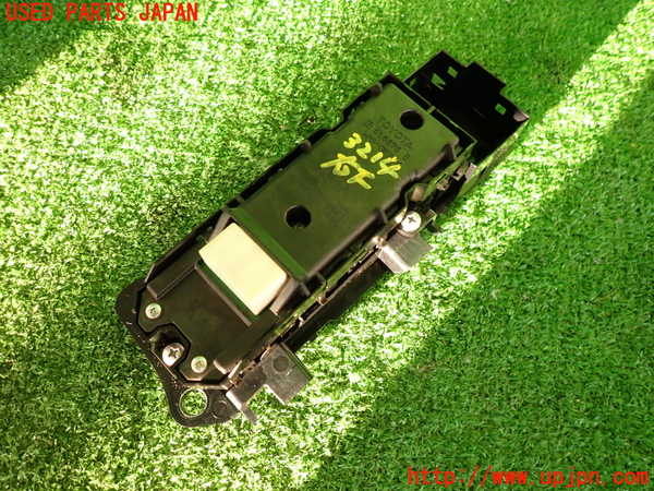 2UPJ-32146240]ハリアー(ZSU60W)右前パワーウィンドウスイッチ 中古_m0002.jpg