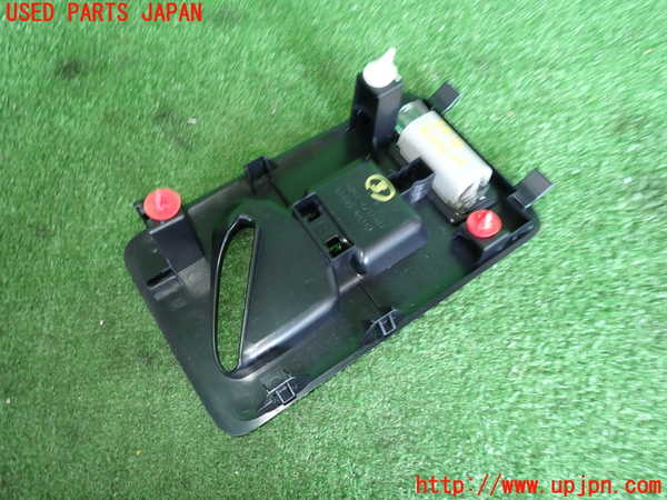 2UPJ-32146413]ハリアー(ZSU60W)ルームランプ3 ラゲッジ 中古_m0003.jpg