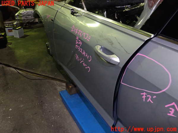 1UPJ-32151260]アウディ・A6(F2DKNF)左前ドア ジャンク部品取り_m0003.jpg