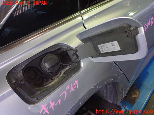 1UPJ-32151690]アウディ・A6(F2DKNF)フューエルリッド 中古_m0002.jpg