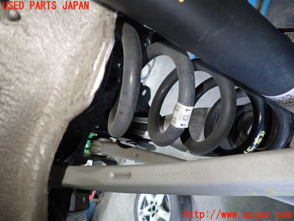 1UPJ-32155100]アウディ・A6(F2DKNF)右リアスプリング 中古_m0001.jpg