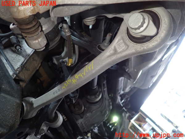 1UPJ-32155330]アウディ・A6(F2DKNF)左リアテンションロッド 中古_m0001.jpg