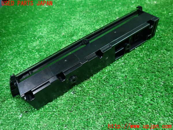 1UPJ-32156306]アウディ・A6(F2DKNF)スイッチ1 (ハザード) 中古_m0002.jpg