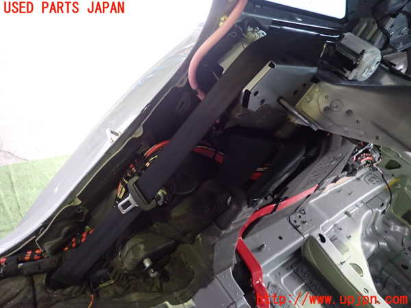 1UPJ-32157155]アウディ・A6(F2DKNF)右2列目シートベルト 中古_m0001.jpg