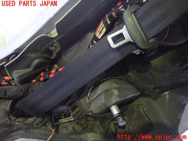 1UPJ-32157155]アウディ・A6(F2DKNF)右2列目シートベルト 中古_m0002.jpg