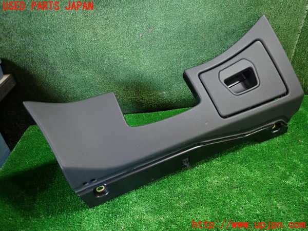 1UPJ-32157693]アウディ・A6(F2DKNF)内装トリム類3 中古_m0001.jpg