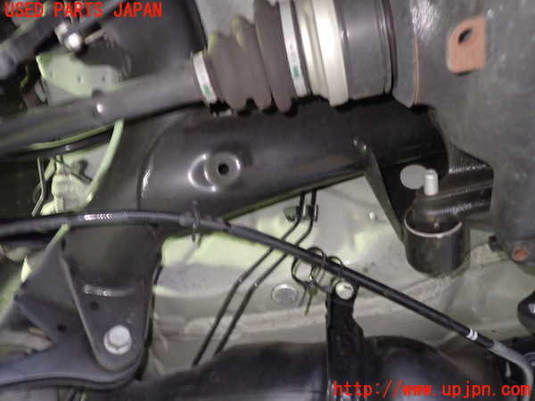 1UPJ-32165295]BMW 320d ツーリング F31(3D20)リアメンバー 中古_m0002.jpg