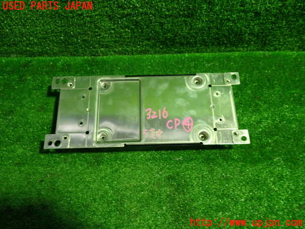 1UPJ-32166149]BMW 320d ツーリング F31(3D20)コンピューター4 (1D 6 820 728-01) 中古_m0003.jpg
