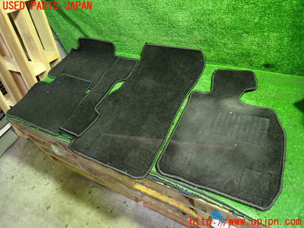 1UPJ-32167800]BMW 320d ツーリング F31(3D20)フロアマット 中古_m0001.jpg