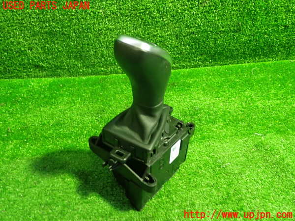 1UPJ-32167555]BMW 320d ツーリング F31(3D20)ATシフトレバー 中古_m0002.jpg
