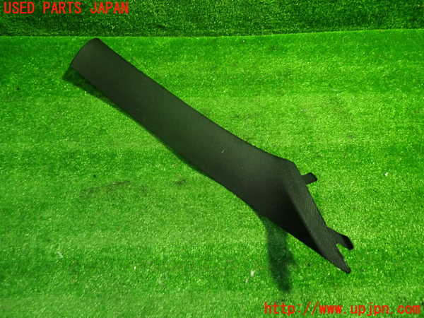 1UPJ-32167655]BMW 320d ツーリング F31(3D20)右フロントピラートリム 中古_m0002.jpg