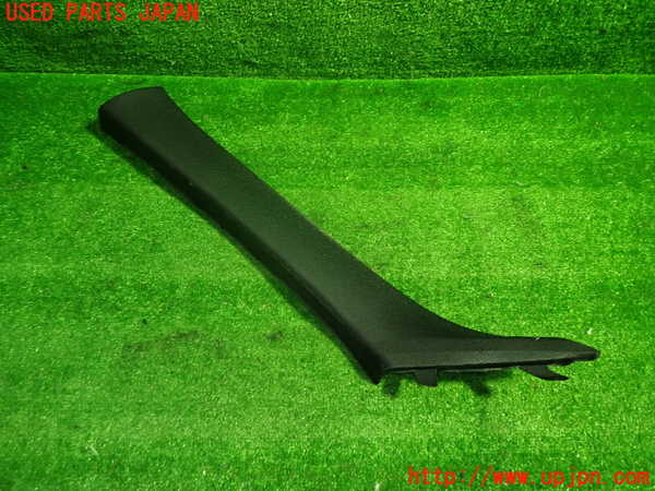 1UPJ-32167660]BMW 320d ツーリング F31(3D20)左フロントピラートリム 中古_m0001.jpg