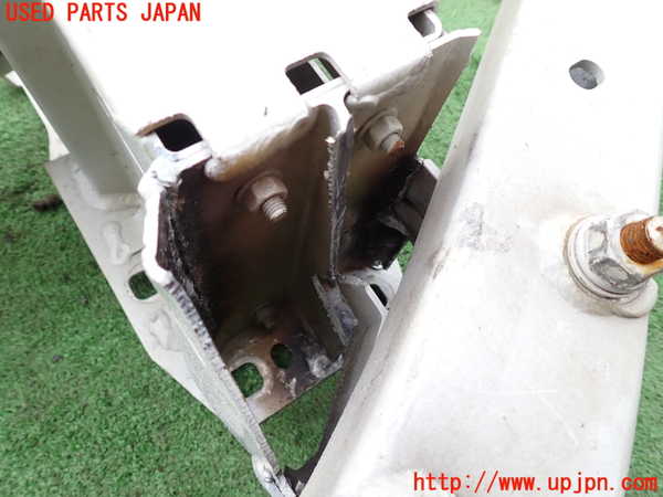 1UPJ-32171041]マセラティ・グラントゥーリズモ(MGT)コアサポート ジャンク部品取り_m0002.jpg