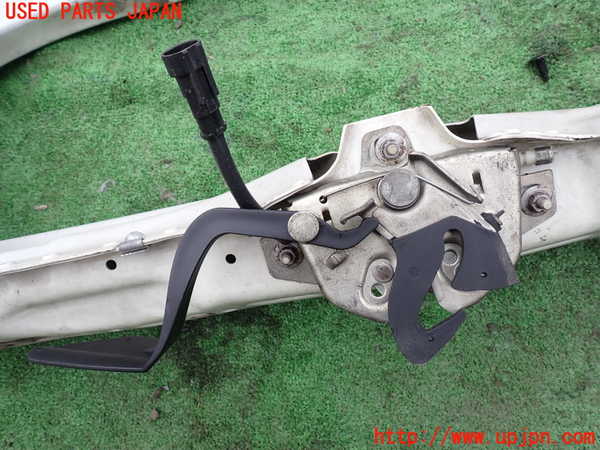 1UPJ-32171041]マセラティ・グラントゥーリズモ(MGT)コアサポート ジャンク部品取り_m0005.jpg