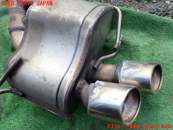 1UPJ-32172671]マセラティ・グラントゥーリズモ(MGT)リアマフラー1 (右側) 中古_m0003.jpg