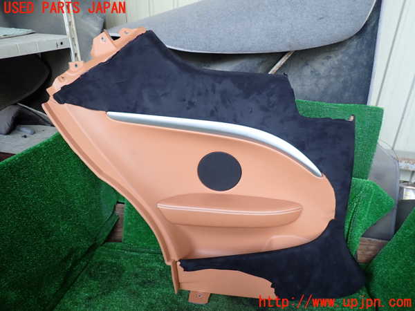 1UPJ-32177680]マセラティ・グラントゥーリズモ(MGT)左リアピラートリム 中古_m0001.jpg