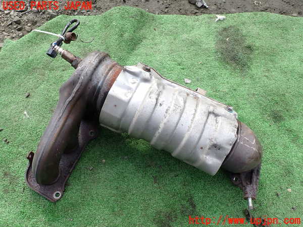 1UPJ-32182041]ヴェルファイアハイブリッド(ATH20W)エキマニ1 触媒 マニバーター 中古_m0002.jpg