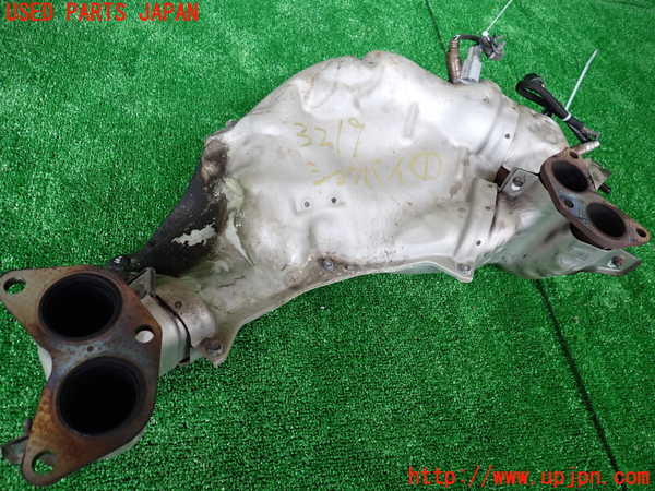 1UPJ-32192661]８６(BRZ)(ZN6)触媒1 中古_m0001.jpg
