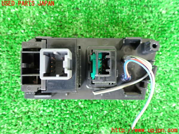 1UPJ-32196307]８６(BRZ)(ZN6)スイッチ2 (トランクオープナー、メーター照度調整) 中古_m0002.jpg