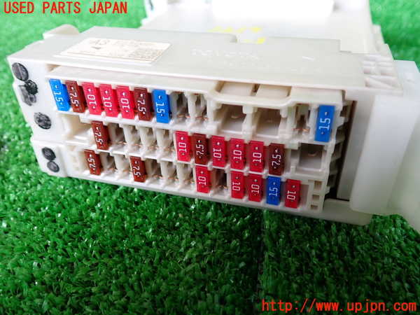 1UPJ-32196742]８６(BRZ)(ZN6)ヒューズボックス2 中古_m0004.jpg