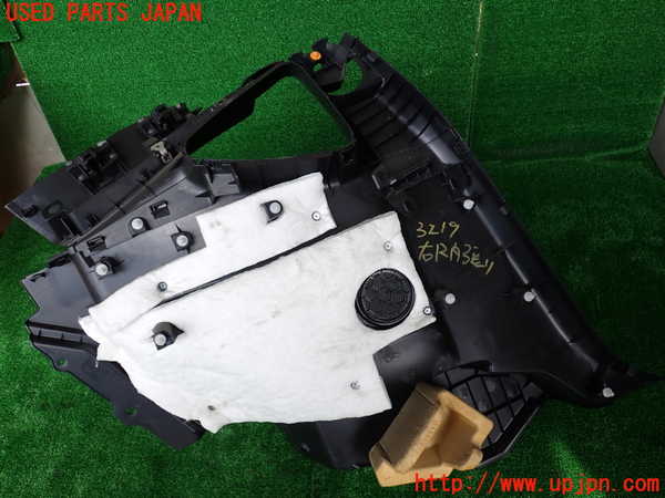 1UPJ-32197675]８６(BRZ)(ZN6)右リアピラートリム 中古_m0004.jpg