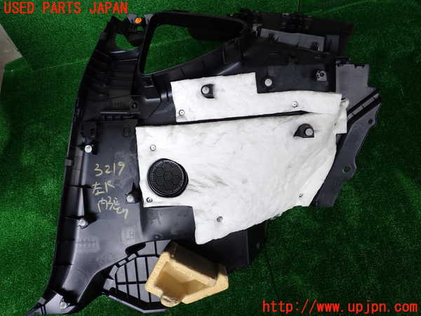 1UPJ-32197680]８６(BRZ)(ZN6)左リアピラートリム 中古_m0005.jpg