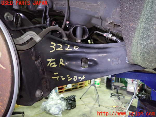 1UPJ-32205325]デリカD：5(CV1W)右リアテンションロッド 中古_m0001.jpg