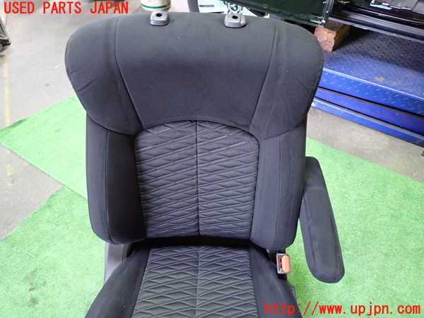 1UPJ-32207035]デリカD：5(CV1W)運転席シート 中古_m0002.jpg