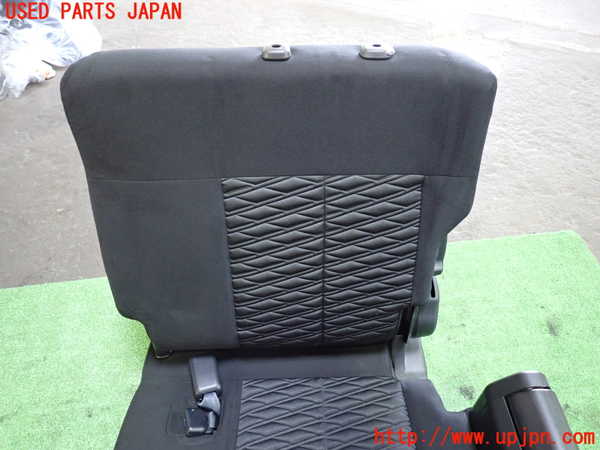 5UPJ-32207265]デリカD：5(CV1W)左3列目シート 中古_m0002.jpg