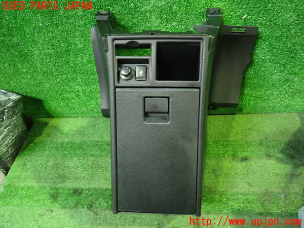 1UPJ-32207549]デリカD：5(CV1W)コンソール 中古_m0001.jpg