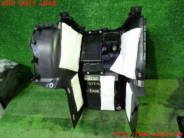 1UPJ-32207549]デリカD：5(CV1W)コンソール 中古_m0004.jpg