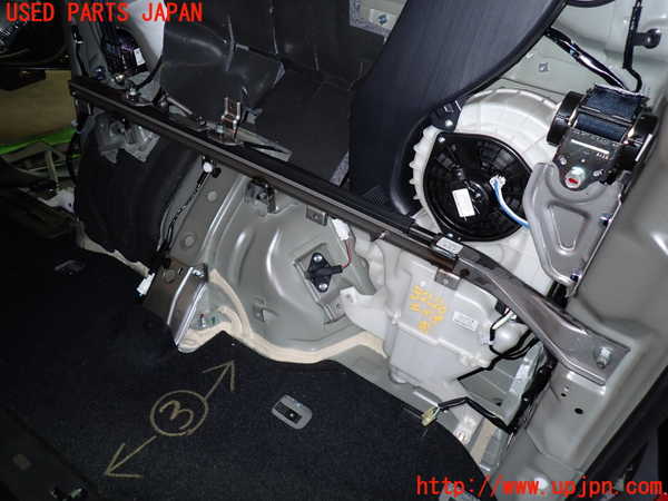 1UPJ-32207498]デリカD：5(CV1W)シートレール③ (３列目右) 中古_m0002.jpg