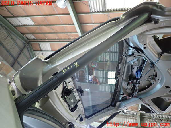 1UPJ-32211584]BMW X3(WY20 F25)リアゲートダンパー 中古_m0002.jpg