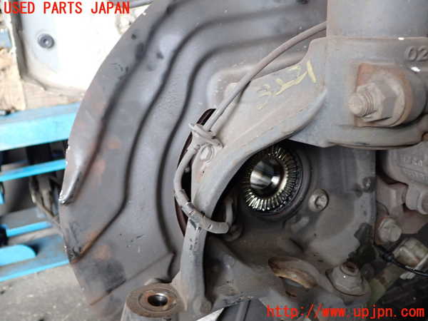 1UPJ-32214290]BMW X3(WY20 F25)右フロントナックルハブ 中古_m0002.jpg