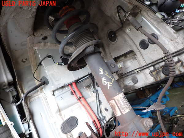 1UPJ-32215015]BMW X3(WY20 F25)右フロントストラット 中古_m0001.jpg