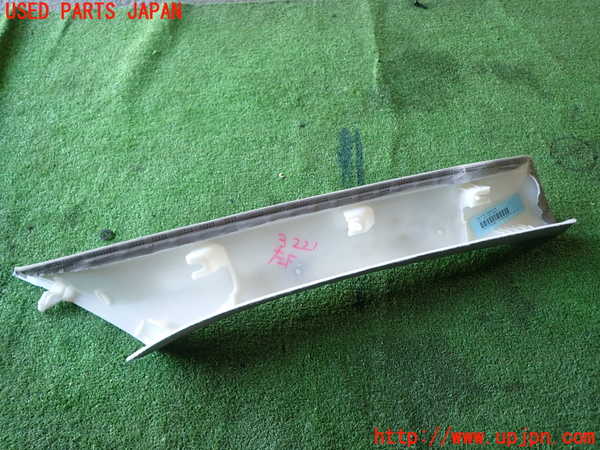 1UPJ-32217660]BMW X3(WY20 F25)左フロントピラートリム 中古_m0004.jpg