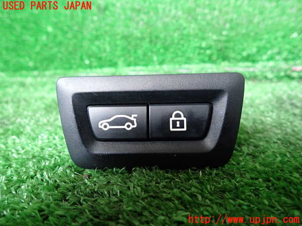 1UPJ-32226311]BMW アクティブハイブリッド7(AH7)(YA30) F04スイッチ6 (トランクオープナー ロック) 中古_m0001.jpg