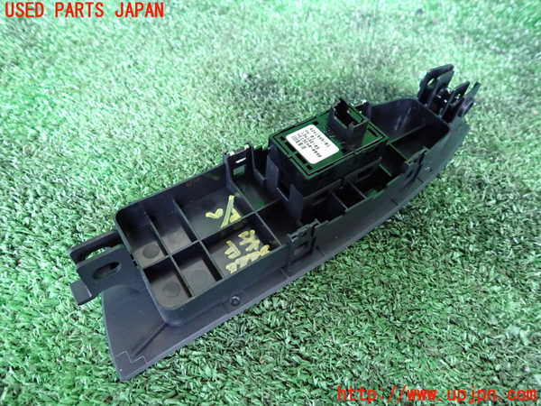 1UPJ-32226245]BMW アクティブハイブリッド7(AH7)(YA30) F04左前パワーウィンドウスイッチ 中古_m0002.jpg