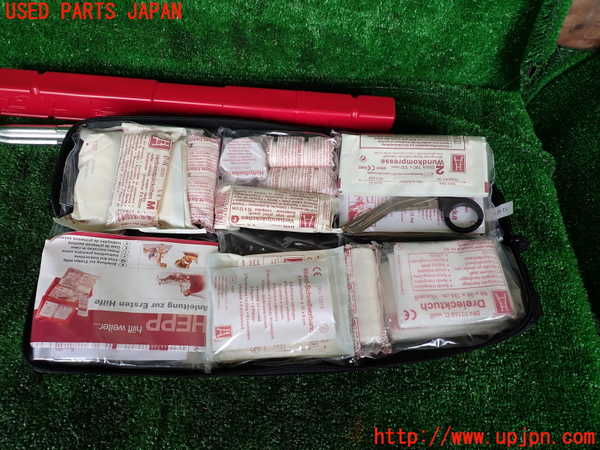 1UPJ-32227805]BMW アクティブハイブリッド7(AH7)(YA30) F04車載工具 中古_m0002.jpg