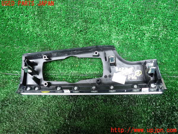 1UPJ-32227692]BMW アクティブハイブリッド7(AH7)(YA30) F04内装トリム類2 中古_m0002.jpg