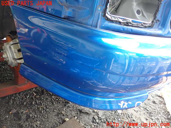 5UPJ-32241610]インプレッサ F型 WRX-STi(GC8)リアバンパー 中古_m0004.jpg