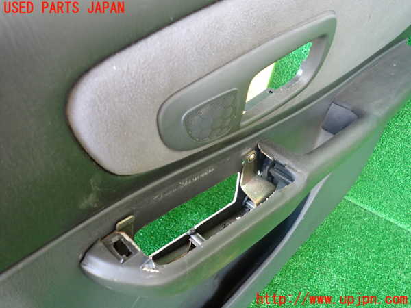 1UPJ-32241234]インプレッサ F型 WRX-STi(GC8)右前ドア内張り 中古_m0003.jpg