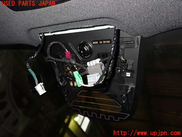 2UPJ-32251195]ボルボ・EC40(C40 リチャージ)(XE400RXCE)フロントガラス (43R-011384 M6045) 中古_m0004.jpg