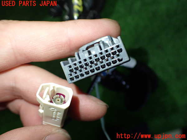 2UPJ-32251210]ボルボ・EC40(C40 リチャージ)(XE400RXCE)右ドアミラー 中古_m0004.jpg