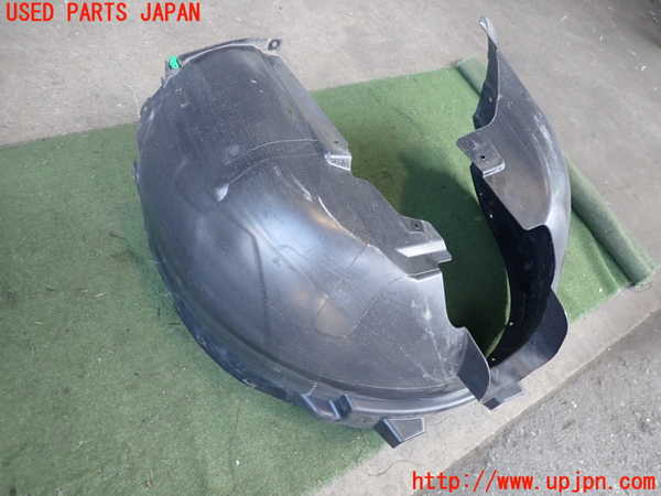 2UPJ-32251092]ボルボ・EC40(C40 リチャージ)(XE400RXCE)左前フェンダーライナー 中古_m0003.jpg