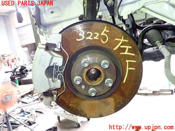 2UPJ-32254295]ボルボ・EC40(C40 リチャージ)(XE400RXCE)左フロントナックルハブ 中古_m0001.jpg