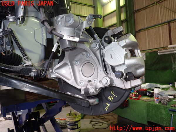 2UPJ-32254295]ボルボ・EC40(C40 リチャージ)(XE400RXCE)左フロントナックルハブ 中古_m0002.jpg