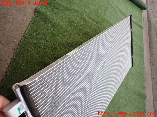 2UPJ-32256031]ボルボ・EC40(C40 リチャージ)(XE400RXCE)エアコンコンデンサー1 【ジャンク品】 中古_m0003.jpg