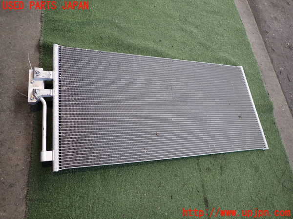 2UPJ-32256031]ボルボ・EC40(C40 リチャージ)(XE400RXCE)エアコンコンデンサー1 【ジャンク品】 中古_m0004.jpg